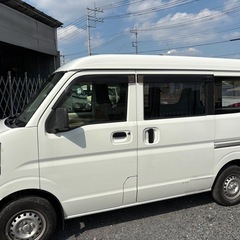 nv100クリッパーバンの画像