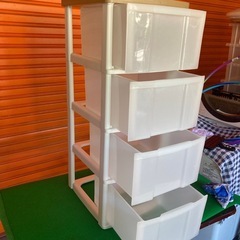 4段収納ケースの画像