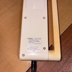 GYP0825 ツインバード たためるLEDライト LE-H315 ライトの画像