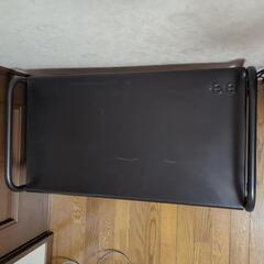 【引取りに来て頂ける方限定】スチール製収納ラック　キャスター付きの画像