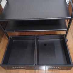 【引取りに来て頂ける方限定】スチール製収納ラック　キャスター付きの画像