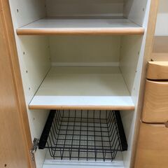 ★リユースのサカイ幸手店★SJ10254★ジモティ割あり★  食器棚 ベージュ W75×D45×H195 クリーニング済み の画像