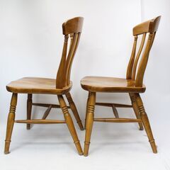 717)【2客セット】柏木工 ダイニングチェア 無垢材 カントリースタイル 飛騨家具 KASHIWAの画像