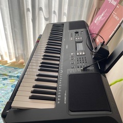ヤマハキーボード　61 鍵の画像