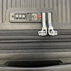 AMERICAN TOURISTER スーツケースの画像