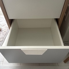 IKEA 2段収納家具の画像