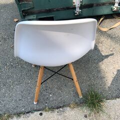JM20198K)  ナプコ 白椅子＜幅：約46cm 高さ：約82cm 奥行：約39cm＞中古品【取りに来られる方限定】　の画像