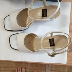 卑弥呼　サンダルの画像