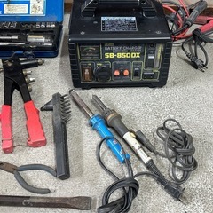 エアー工具・ハンドツール◆充電器・色々セットの画像
