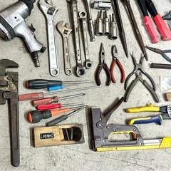 エアー工具・ハンドツール◆充電器・色々セットの画像