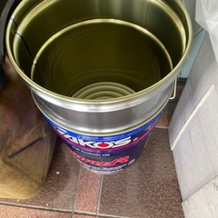 鉄、廃バッテリー、ペール缶の画像
