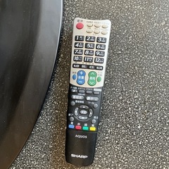 H2508-303 SHARP 液晶テレビ AQUOS LC-32V5 2011年製 動作確認済み リモコン付き キズ汚れ有りの画像