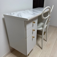 フランフラン　エルドラドコスメデスク＆リボンチェアセットの画像