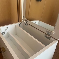 ドレッサーワゴンの画像