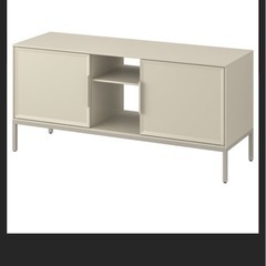 IKEAのスチールキャビネットの画像