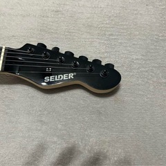 SELDER エレキギター ブラック/パープルの画像