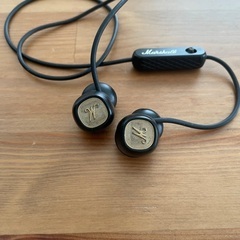 Marshall（マーシャル） イヤフォン ワイヤレス Bluetooth 廃盤　※動作未確認&ジャンクの可能性あり※の画像
