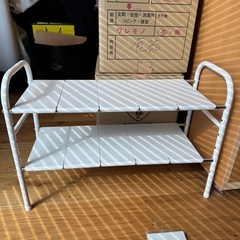 スチールラックの画像