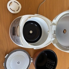 東芝　炊飯器の画像