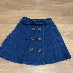 沢山あります子供服の画像