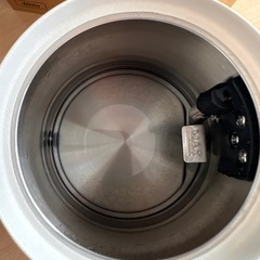 【2022年製】BALMUDA バルミューダ　電気ケトル　ホワイト　703の画像