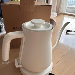 【2022年製】BALMUDA バルミューダ　電気ケトル　ホワイト　703の画像
