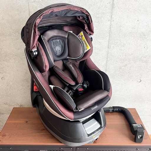 コンビ ネルーム チャイルドシート