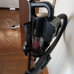 充電式サイクロンスティッククリーナーの画像