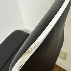 昇降式ダイニングチェア の画像