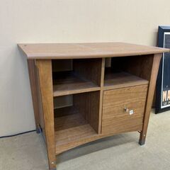 輸入家具差し上げます。収納ラック、本棚、キッチンカートの画像