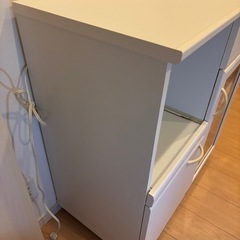 食器棚(組み立て式)の画像