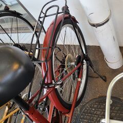 J1374【リユースのサカイ柏店】シティサイクル　SOUTHERN PORT　leg　Conscious　６段変速　オートライト　レッド　★店頭にて試乗可★ 簡易クリーニング済　　 中古自転車 　流山市  松戸市 我孫子市 鎌ヶ谷市 船橋市 守谷市 取手市　の画像