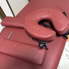 施術ベッドの画像