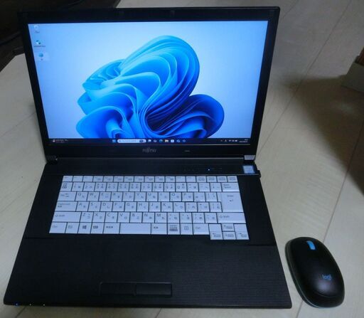 富士通ノートPC LIFEBOOK A577/R Windows11