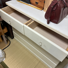 受け渡し予定決まり 収納棚の画像