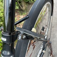 自転車　No.416　ブラック　27インチ　6段切り替え　LEDオートライト　鍵付き　【リサイクルショップどりーむ天保山店】の画像