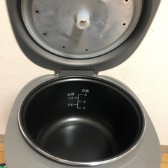 マイコン式3合炊飯器の画像