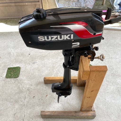 値下げしました!!【美品】引取限定 Suzuki スズキ DT2.2 船外機エンジン