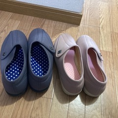 美品　快歩主義歩行シューズ
の画像