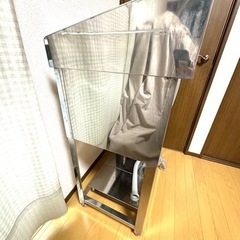 ステンレス　ドッグバス　舟形3面ガード付タイプの画像