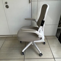【無料/0円】Hbadaオフィスチェア 椅子 跳ね上げ式アーム 腰痛 デスクチェア の画像