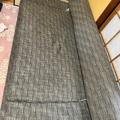 ソファーベッドの画像