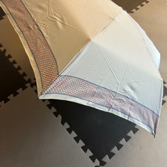 ☆新品未使用折りたたみ傘☆の画像