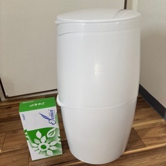 オムツ入れ（お取引中）の画像