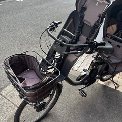 BRIDGESTONE bikke MOB dd 電動アシスト自転車 ソフトカーキ チャイルドシート付き の画像