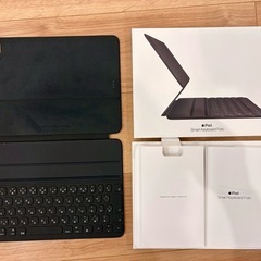 iPad Air5(Wifiモデル256GB)+Smart Keyboard Folio 美品の画像