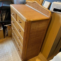ラタンキャビネットの画像