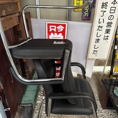 UCHIDA 椅子　事務椅子の画像