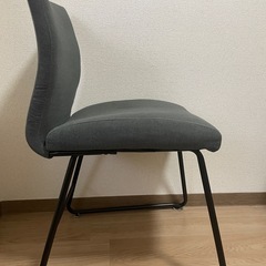 ダイニングチェア　仕事チェアの画像
