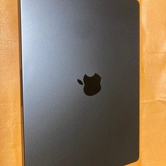 【極美品】MacBook Pro 14インチ M4 / 16GB / 512GB の画像